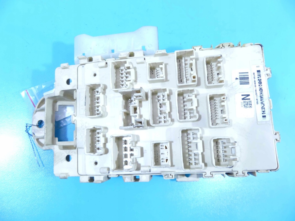 фото №3, Коробка предохранителей toyota yaris i 99-05