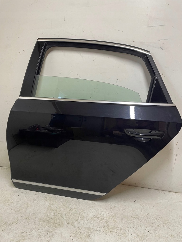 фото №1, Vw passat b8 дверь левая задние lc9x usa