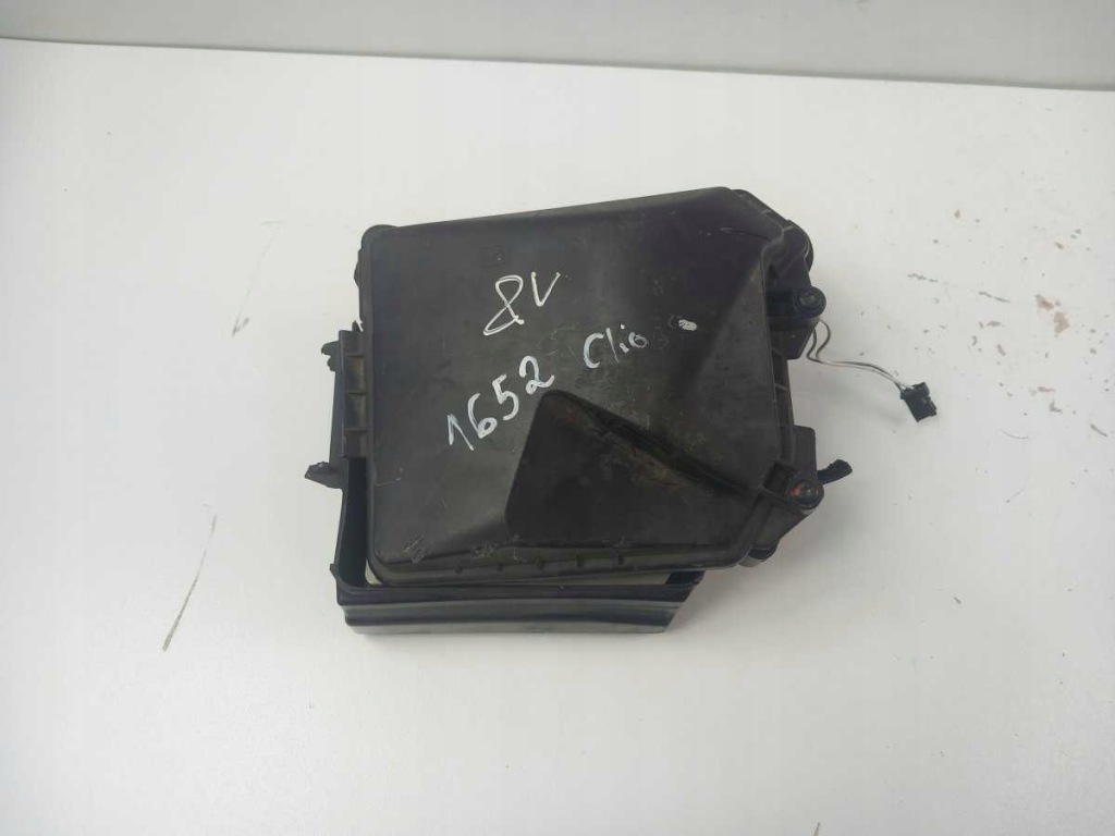 Купить Renault clio 3 hb коробка предохранителей модуль uch 902663a