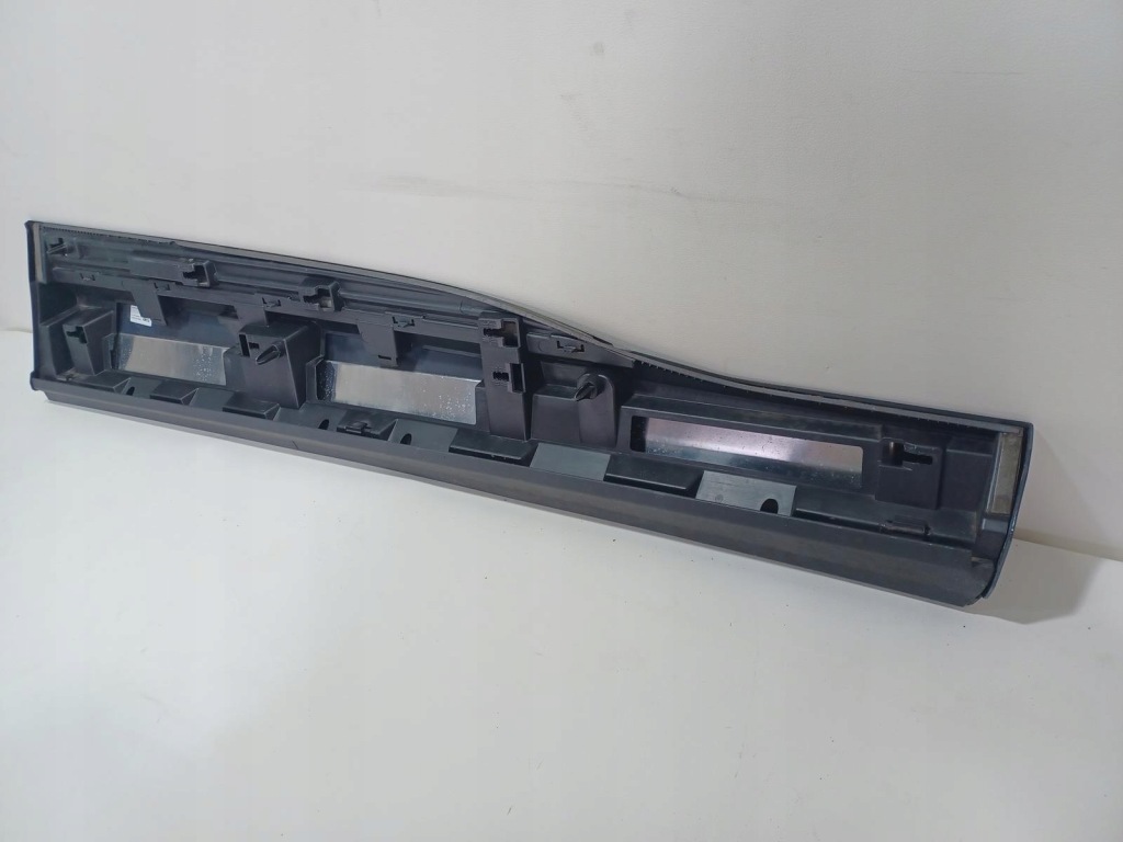 Купити Audi e-tron 4ke молдинг двері ліва перед 4ke853959 передня ліва etron 18-