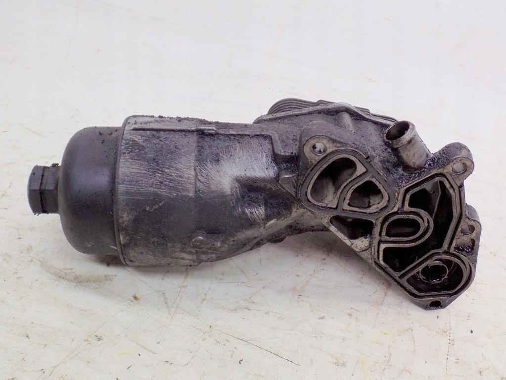 фото №4, Citroen xsara ii 1.4hdi основание фильтра масла