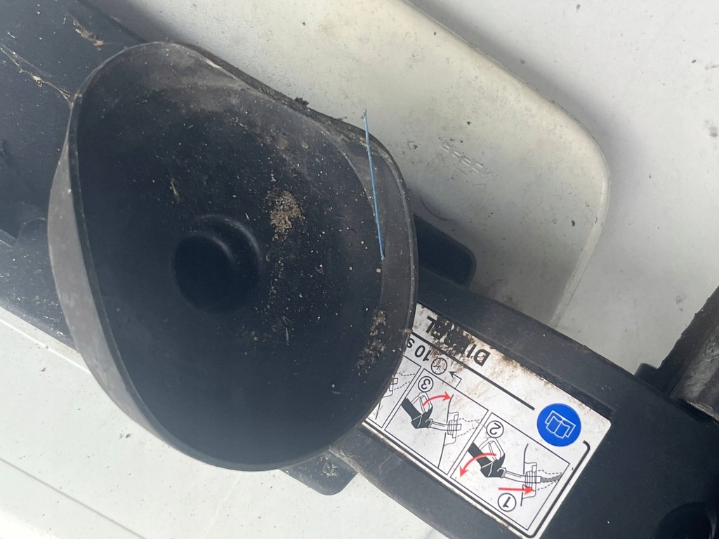 фото №2, Jeep renegade крышка заливной топлива 1.6 2.0 m-jet 2016-