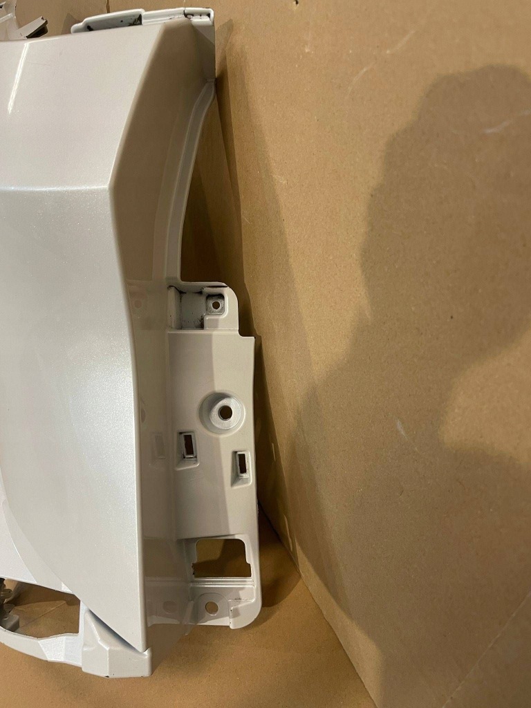 фото №6, Кутик бампера бампер задня правий toyota bz4x 52161-42420