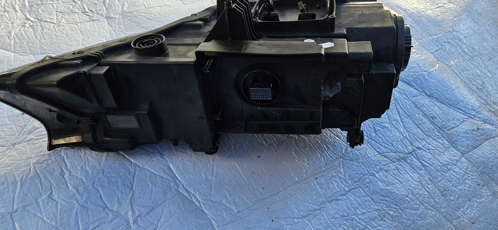 фото №10, Bmw i8 лампа ліва перед передня full led 90099844