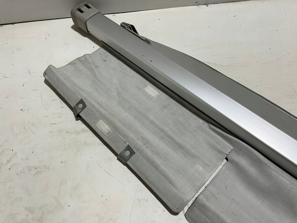 фото №9, Prius plus + шторка багажника серая