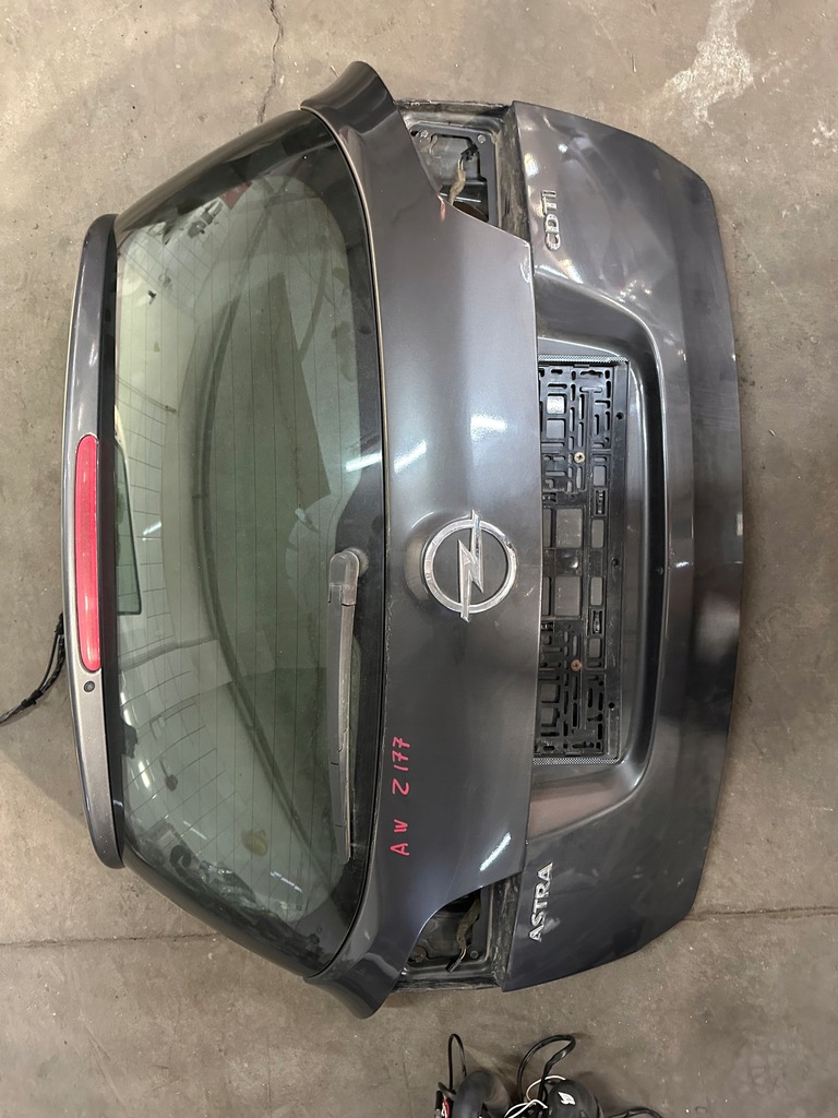 фото №1, Opel astra j iv крышка багажника багажника z177
