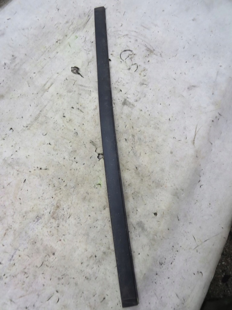 фото №1, Молдинг дахова права праве peugeot 2008 96783582xt