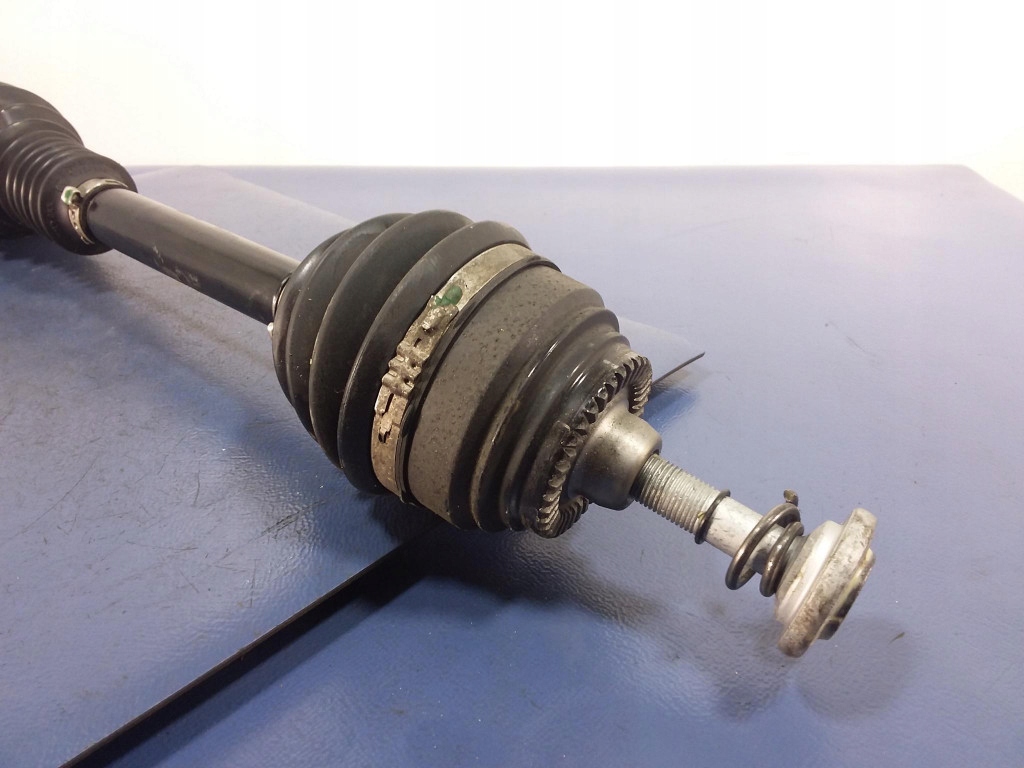 фото №3, Bmw m5 f90 m8 f92 f93 приводной вал левая перед передняя