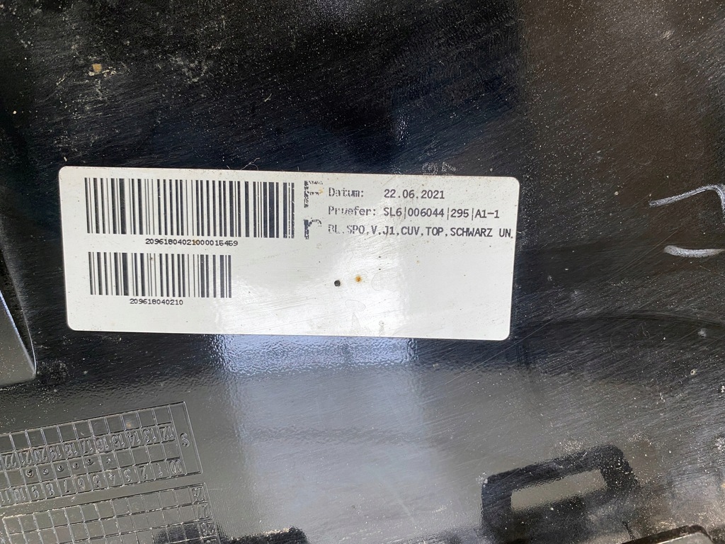 фото №12, Porsche taycan turbo захист накладка спойлер спойлер бампера перед