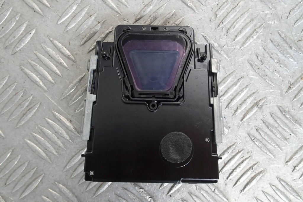 фото №1, Audi a5 s5 8w - камера 8w6907217a nowa