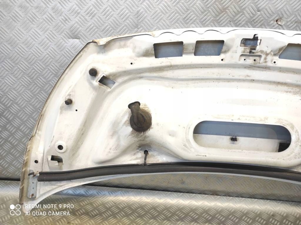 Капот крышка двигателя bardzo хорошее состояние оригинал citroen jumpy peugeot expert Доставка