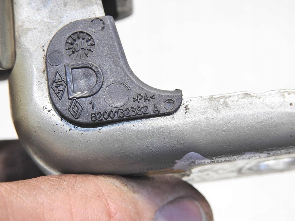 фото №6, Петли дверь правый перед mv190 espace iv