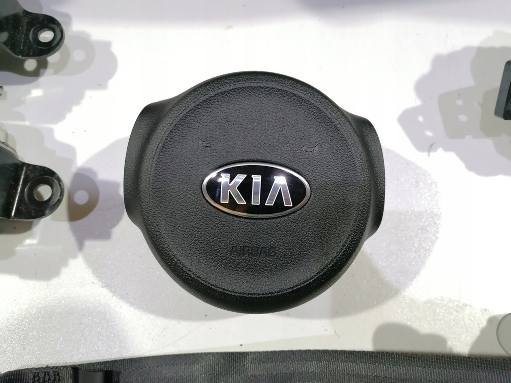 фото №4, Kia picanto приборная панель консоль подушка безопасности подушки безопасности ремни