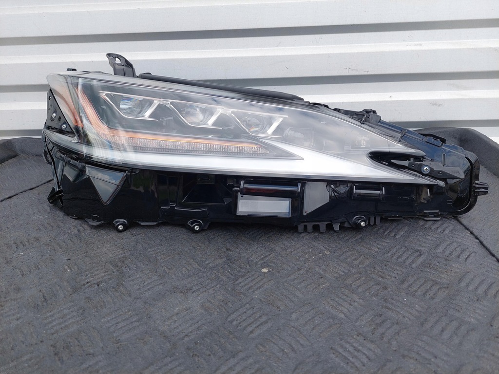 фото №10, Лампа перед правий передня права комплектна full led lexus es vii 7 300 h