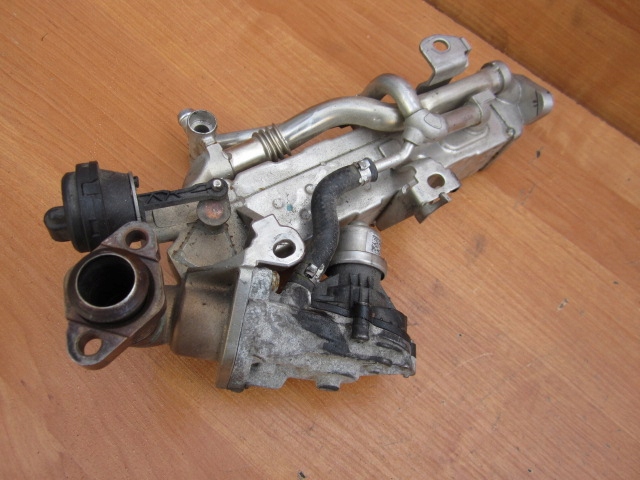 фото №15, Bmw f15 f25 радиатор выхлопных газов 8518202 bez клапана egr 8513132