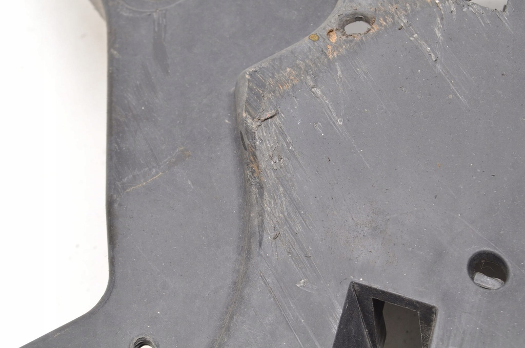 фото №9, Volvo v40 ii захист плита бампера pod бампер радіатор 31383735