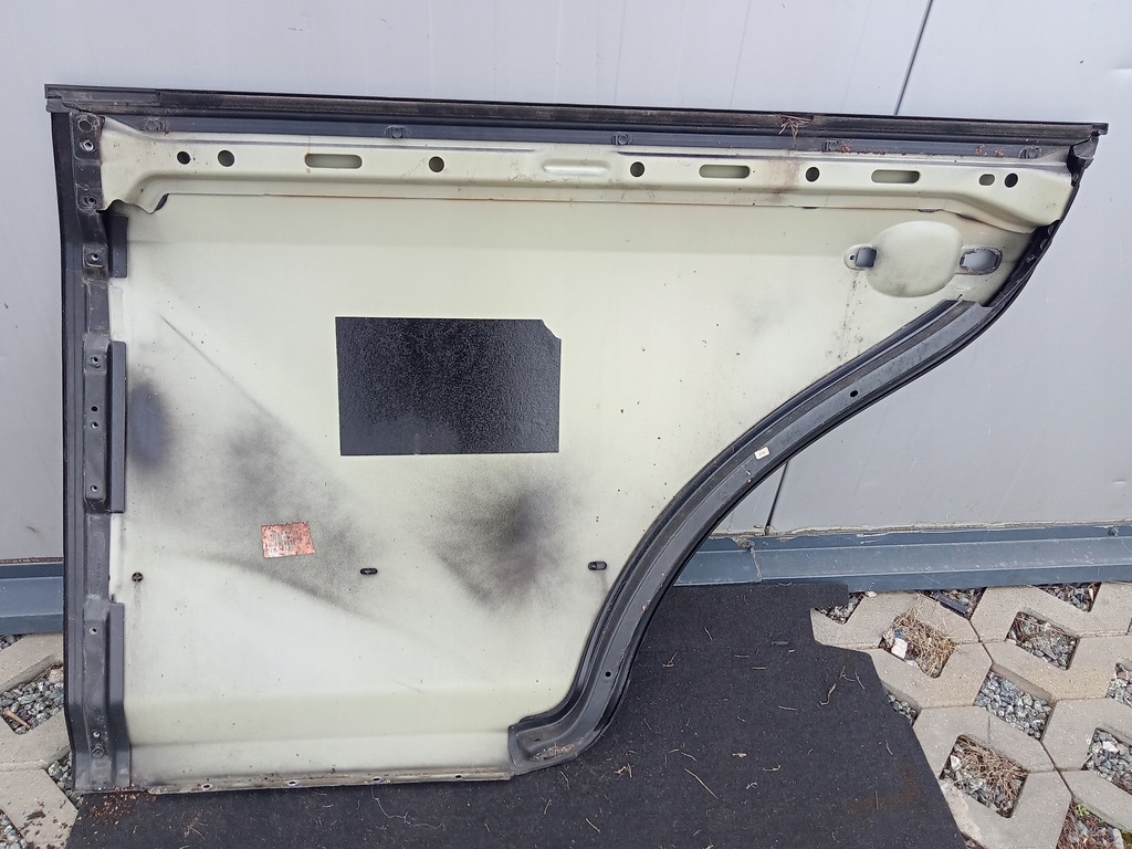 фото №15, Дверь обшивка дверь правый задняя vw golf v plus чёрные lo41
