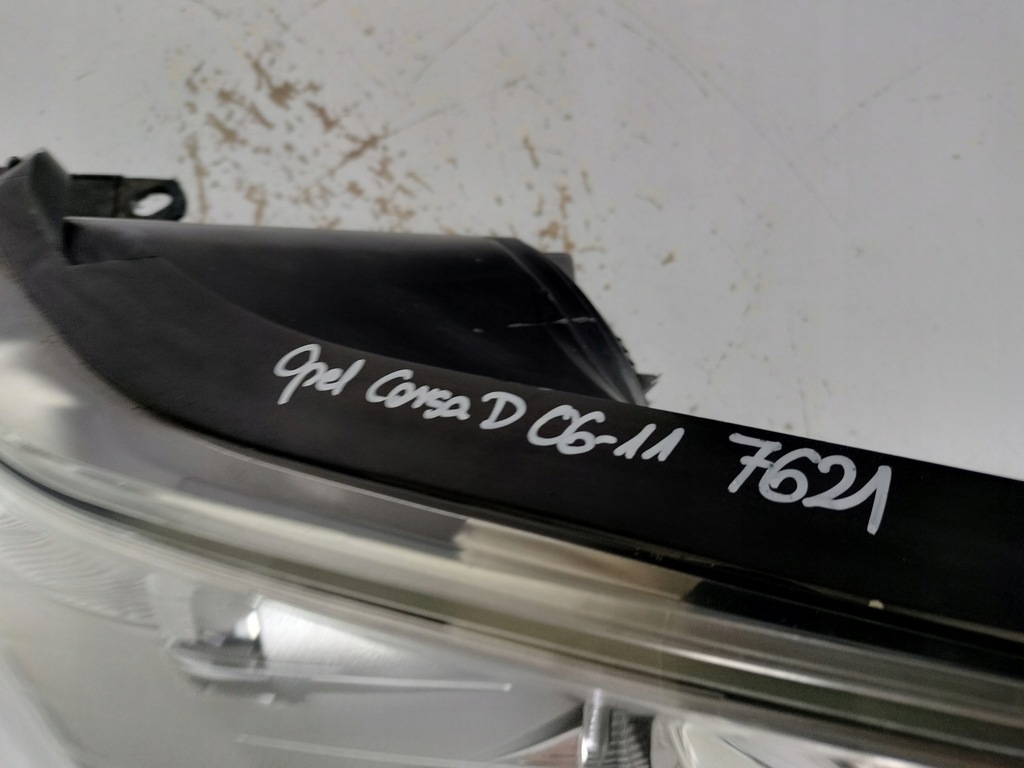 фото №8, Лампа левая фара opel corsa d 06-11