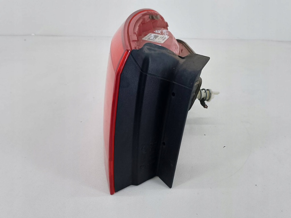 фото №12, Лампы задняя комплект vw passat b7 3af945095e 3af945096e kombi