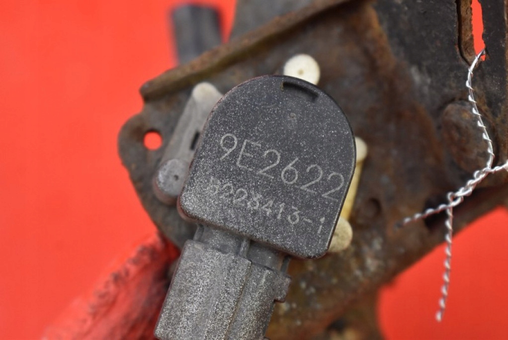 фото №5, Датчик вирівнювання світла правий задня 9e2622 lexus rx 3 iii 450h 08-15