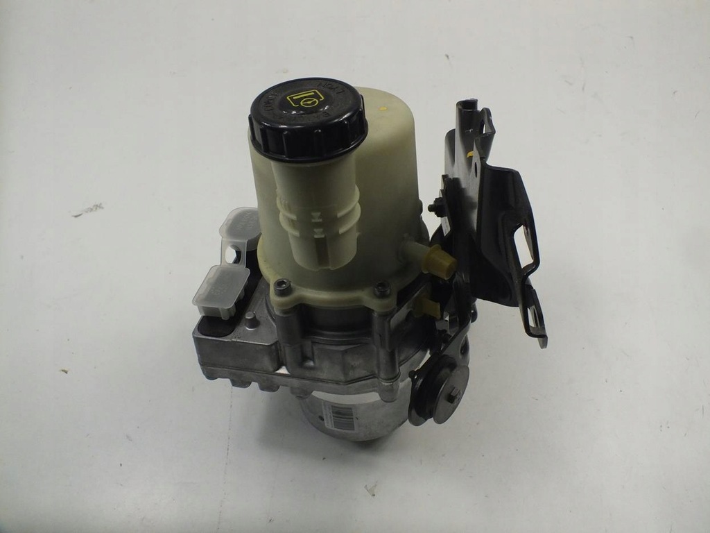 фото №9, Logan i sandero i 1.6 1.5dci насос усилителя с кронштейн 491106619r