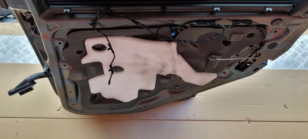 Mini r60 countryman дверей правий задні задні 100mik a48 Оригінал