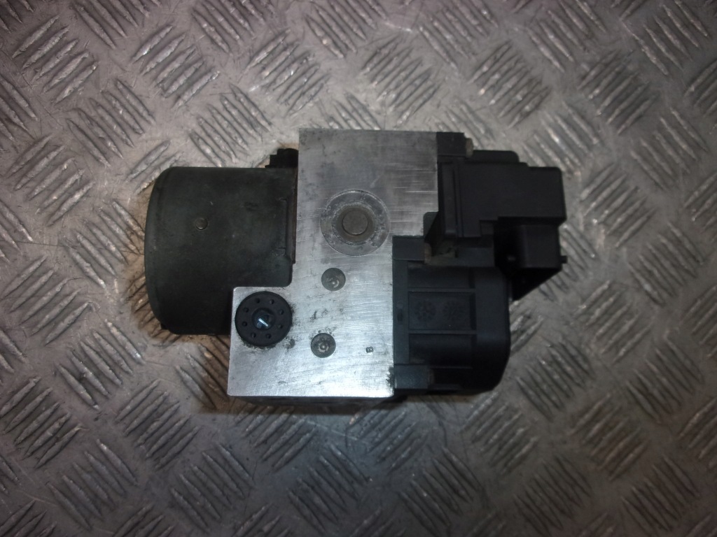 фото №3, Насос abs bosch 30857585 volvo v40 1.9td
