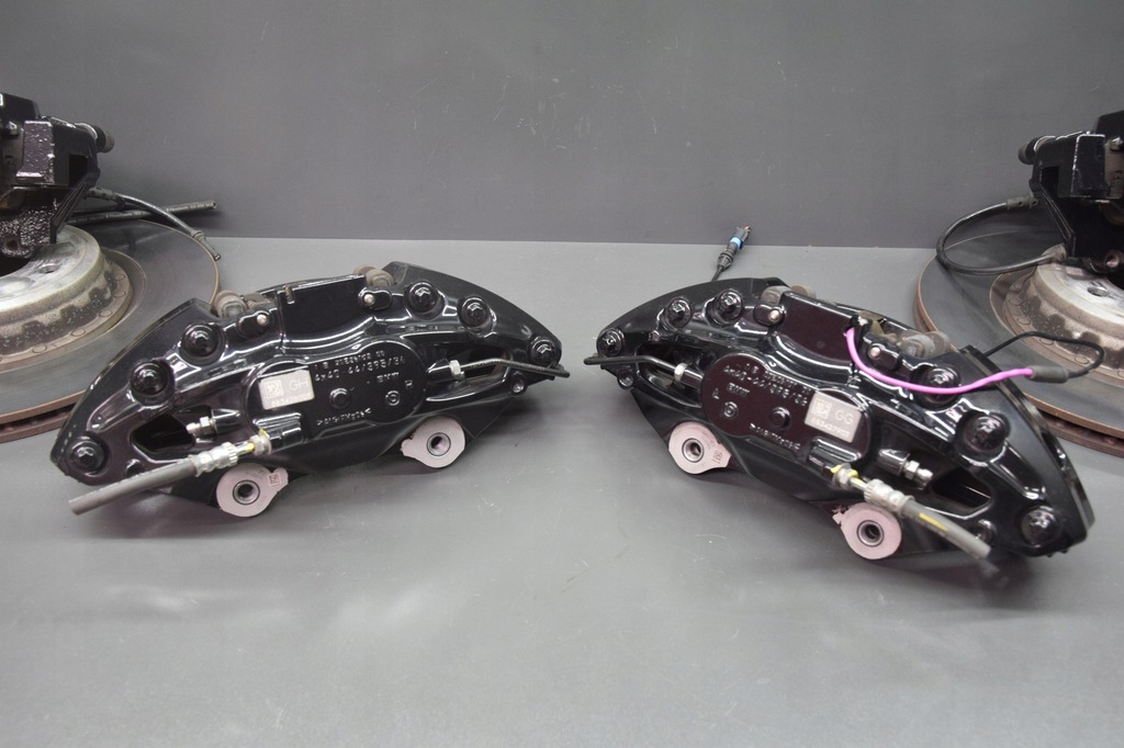 фото №8, Тормоза тормозные диски суппорт bmw 7 g70 m-pakiet 395x36