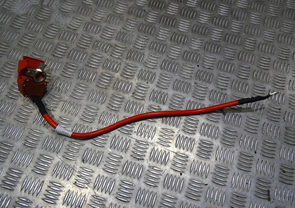 фото №1, Bmw x6 f16 клема плюсова 9322056