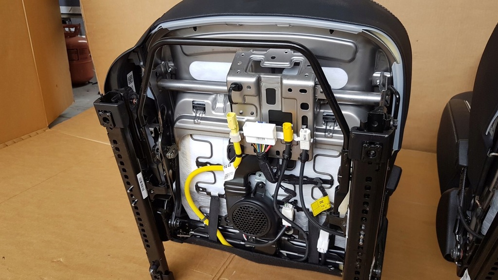 фото №8, Обивка сиденья сиденье салон niro electric 2021