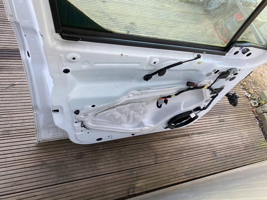 фото №6, Ford transit connect mk2 полный дверь левый перед передние 5d белый