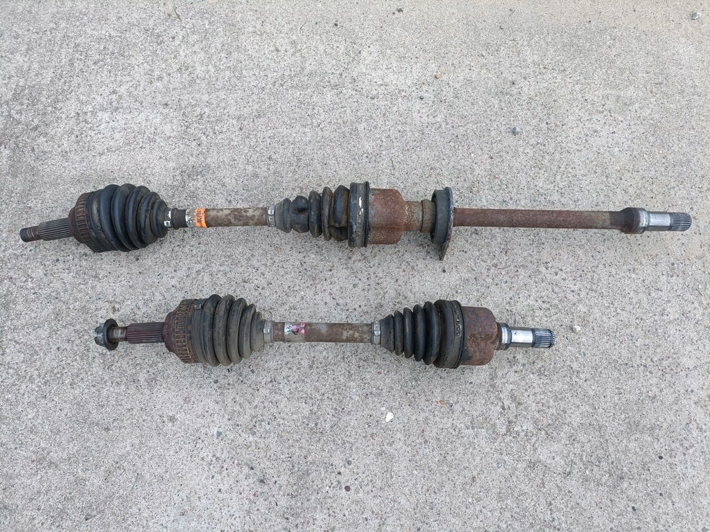 фото №1, Привідний вал привідна ліва права ford cougar 2.5 v6 96bg3b436