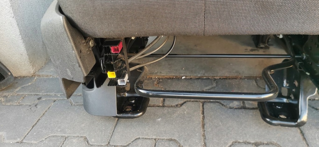 фото №12, Ford transit connect mk2 14- сиденья перед лавка заднее сиденье eur. 5 os.