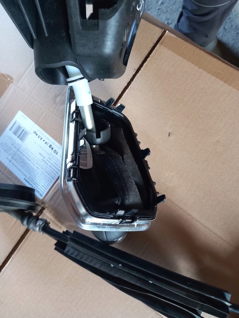 фото №9, Clio v 1.0tce домкрат тросы передач выборщик kpl.