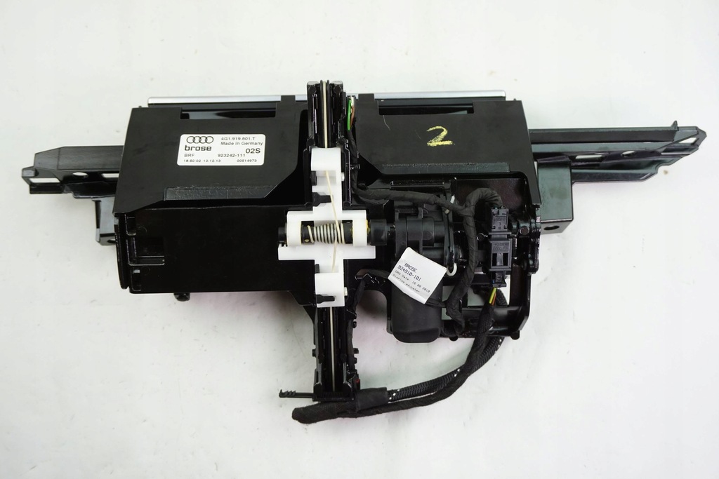 фото №1, Підйомник радіо дисплей екран audi a6 c7 4g1919601t