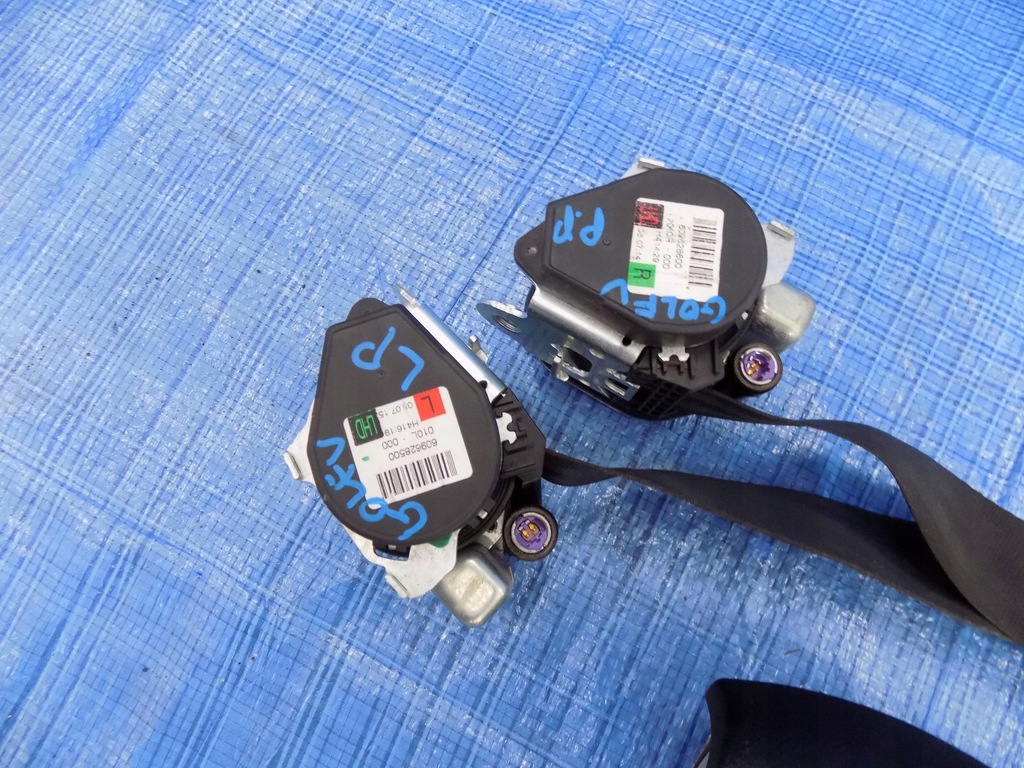 фото №8, Приборная панель подушки безопасности ремни vw golf v