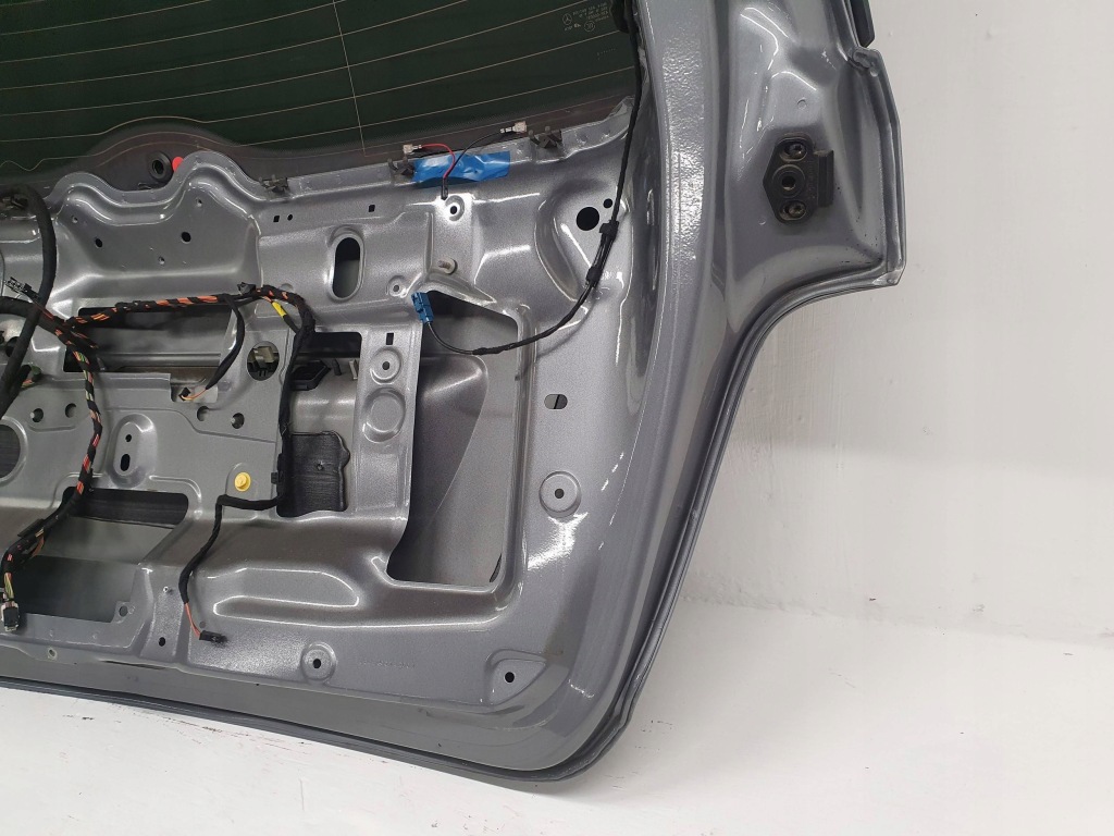 Mercedes-benz ml w164 2010 задня кришка багажника багажника Ціна