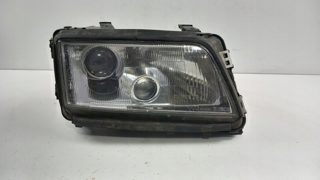 фото №1, Audi a8 d2 лампа перед правая eu линза