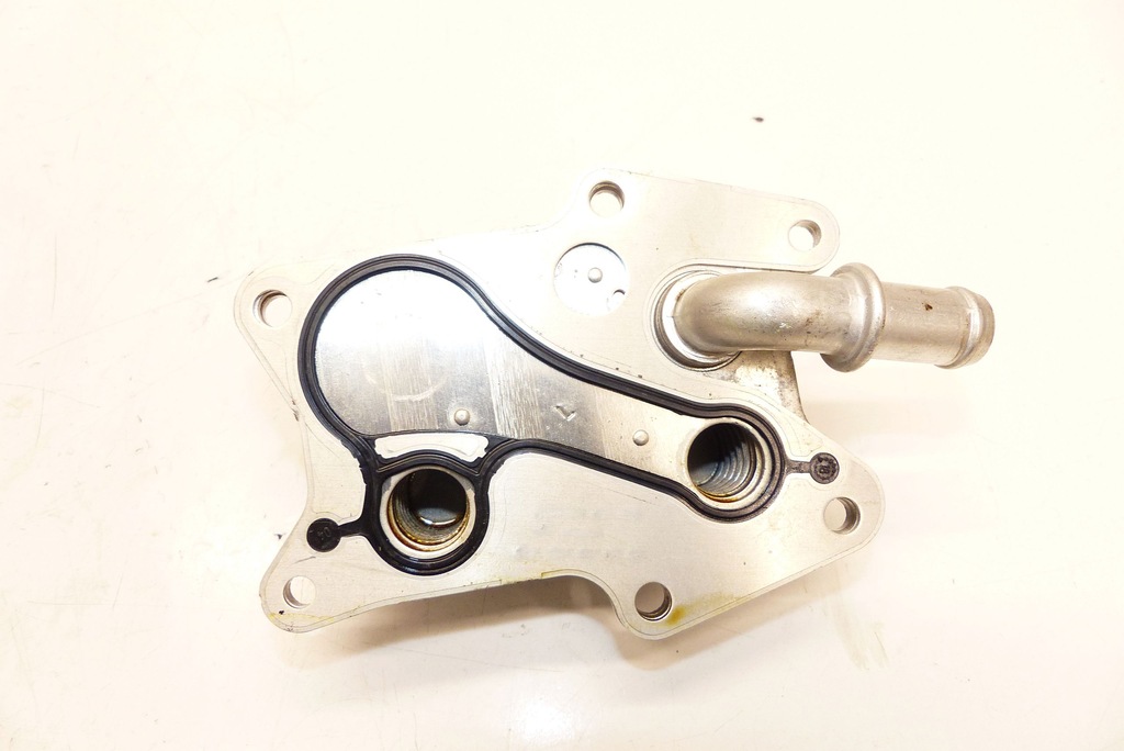 фото №7, Mercedes glc 250 x253 w205 c200 c250 2.0 cgi m274 радіатор оливи