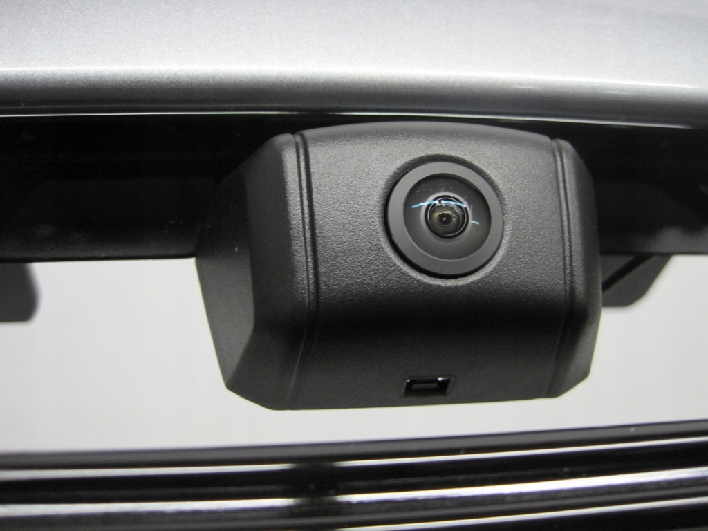 Бампер перед porsche cayenne 9y0 6pdc камера sport design рестайлинг  америка Недорого