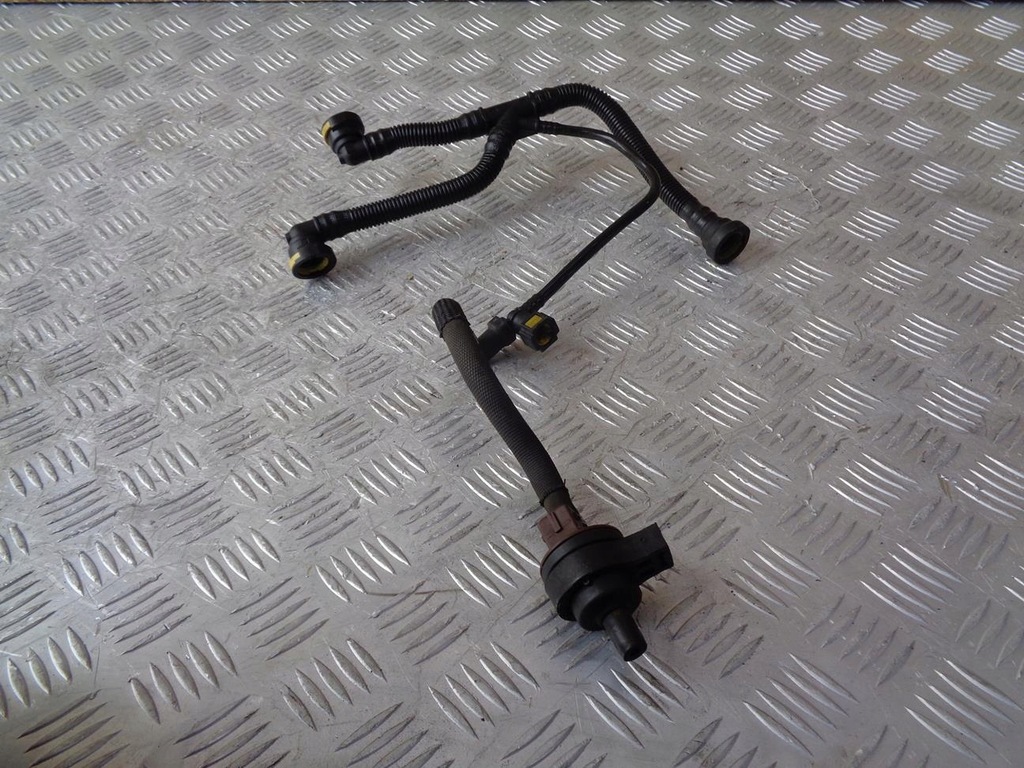 фото №5, Шланг труба воздуха вентиляция картера citroen c-elysee peugeot 301 1.6 16v vti 12-