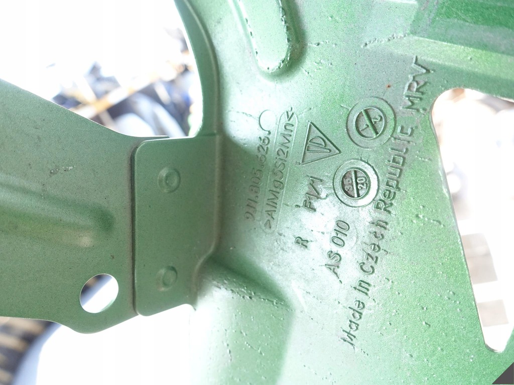 фото №16, Porsche taycan 9j1 крыло правый перед uszk.