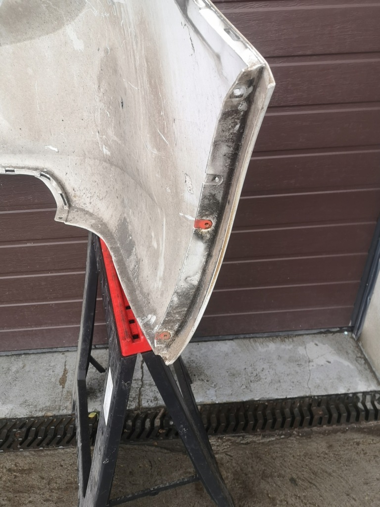 Бампер задняя задний opel insignia a рестайлинг  lata 13-17 5d 5 дверь hb белый с Разборки