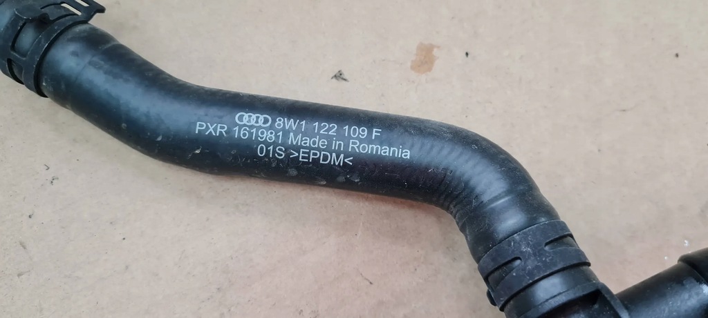 фото №8, S5 8w lift шланг wąż wody 3.0 tfsi 8w1122109f a4 b9 8w s4
