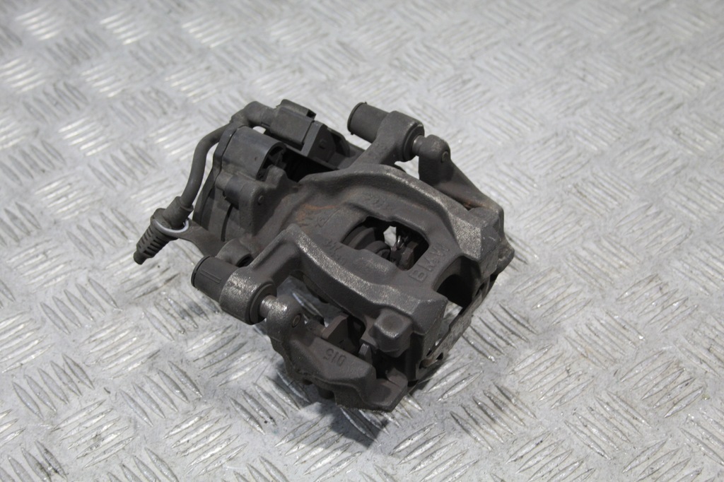 фото №1, Суппорт тормозной левый задняя mini clubman f54