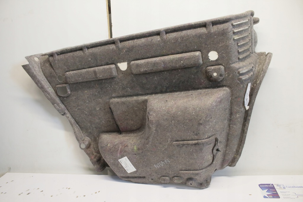 фото №6, Оббивка багажника права seat altea xl