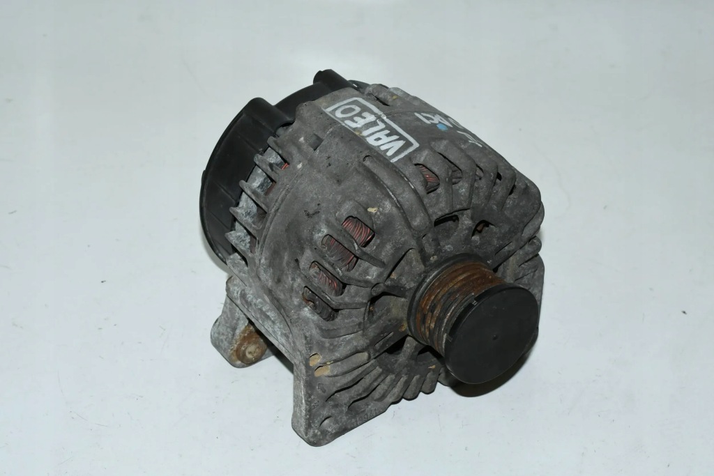 Генератор 8200725683-a renault megane 2 2.0 dci Цена