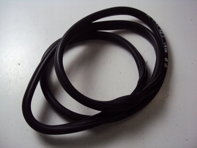 фото №1, Прокладка дверь правый перед mini cooper one f55