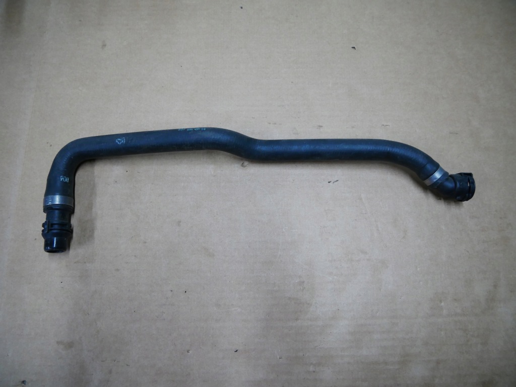 Купити Патрубок води 9307240 bmw m2 f87