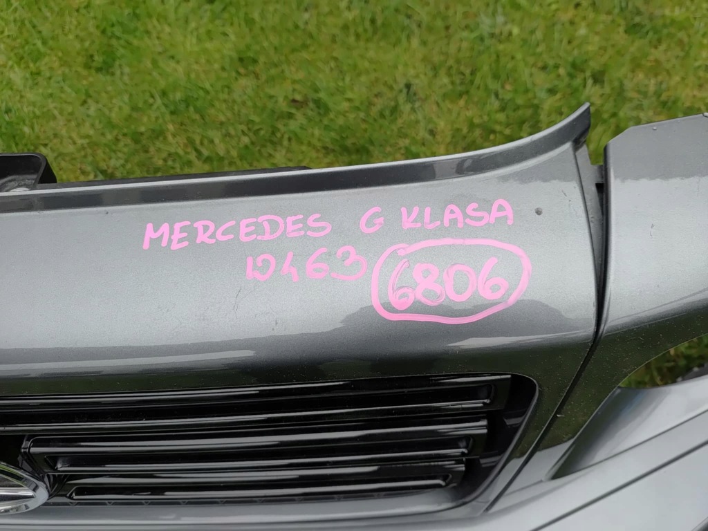 Mercedes g klasa w463 бампер перед передній решітка радіатора 6806 Оригінал